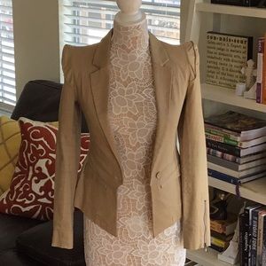 ✨SUPER CUTE TAN JACKET✨